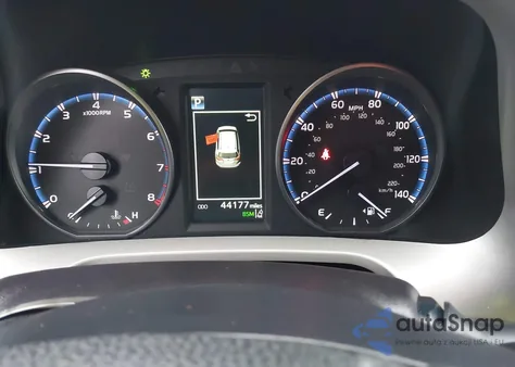 2018 Toyota Rav4 Xle z USA, uszkodzony, nr VIN 2T3RFREV5JW857040